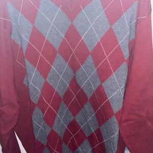Arrow Men's V-Neck Sweater - Burgundy and Gray Argyle